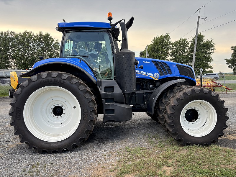 2017 NEW HOLLAND T8.350 TRACTOR