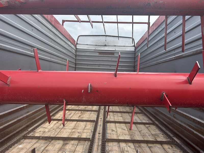 1998 GEHL BU970-18 FORAGE BOX