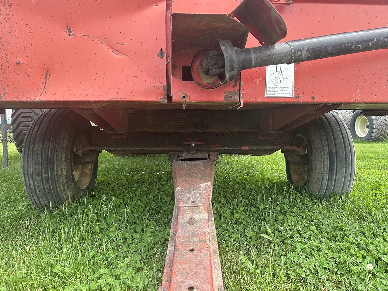 1998 GEHL BU970-18 FORAGE BOX