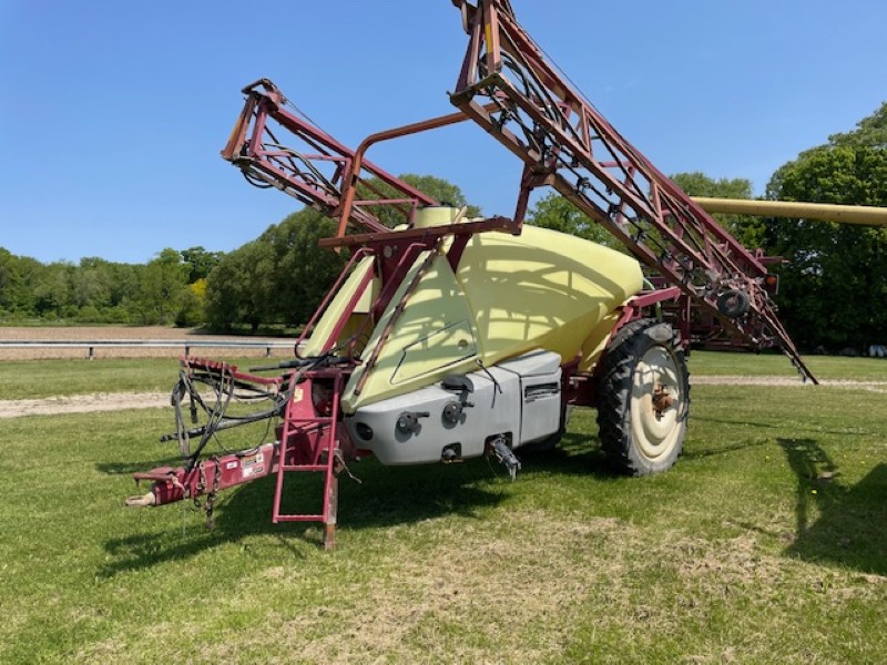 2006 HARDI COMMANDER 4400 PULL TYPE SPRAYER SPRAYER