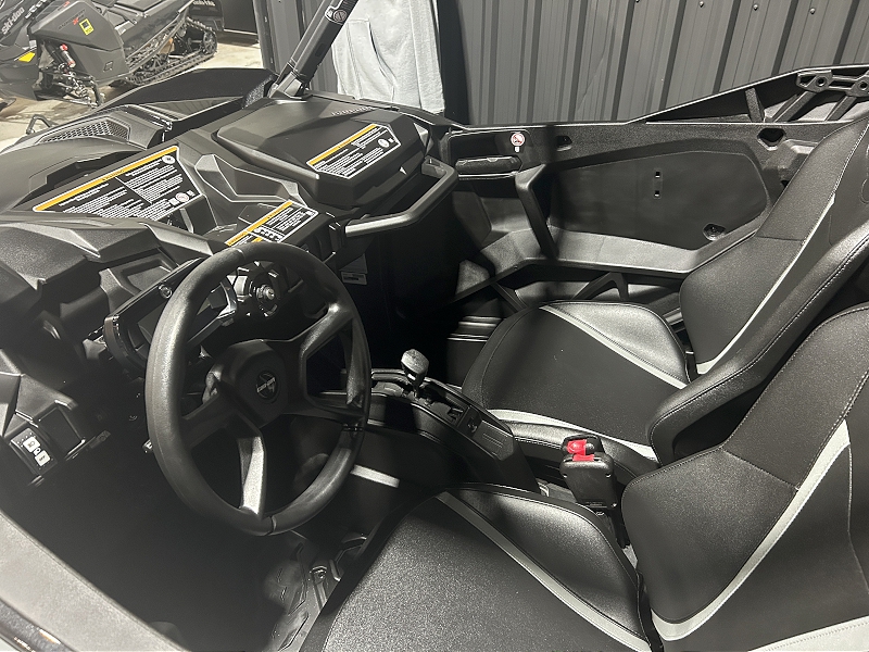 ATV & Utility Vehicles  2025 CAN-AM MAVERICK SPORT DPS 1000R SIDE BY SIDE Photo