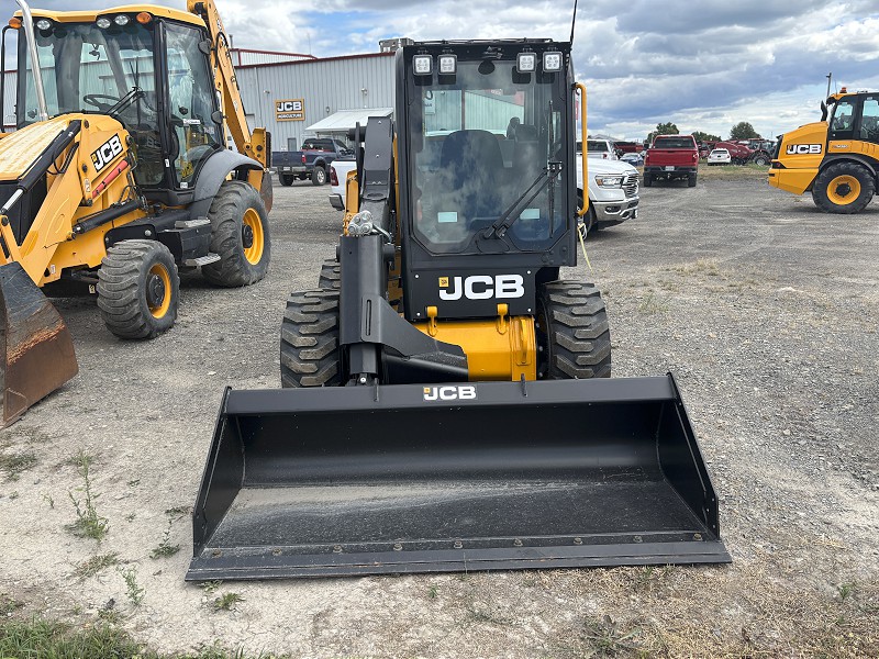 2025 JCB 270 AGRI SERIES III SKID STEER LOADER