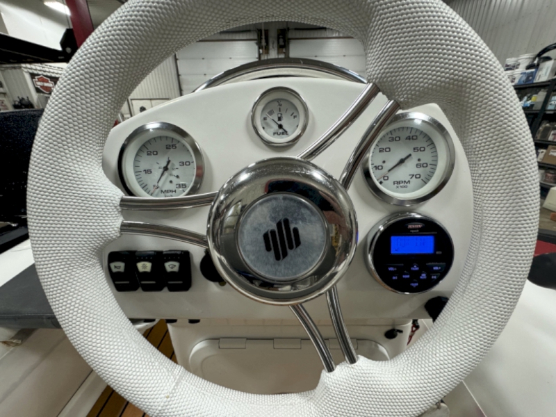 2015 GRAND G340 INFLATABLE BOAT WITH TRAILER