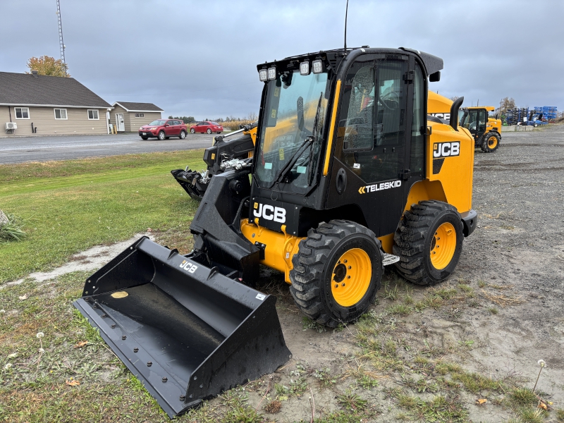 2025 JCB 3TS-8W SERIES III TELESKID SKID STEER LOADER
