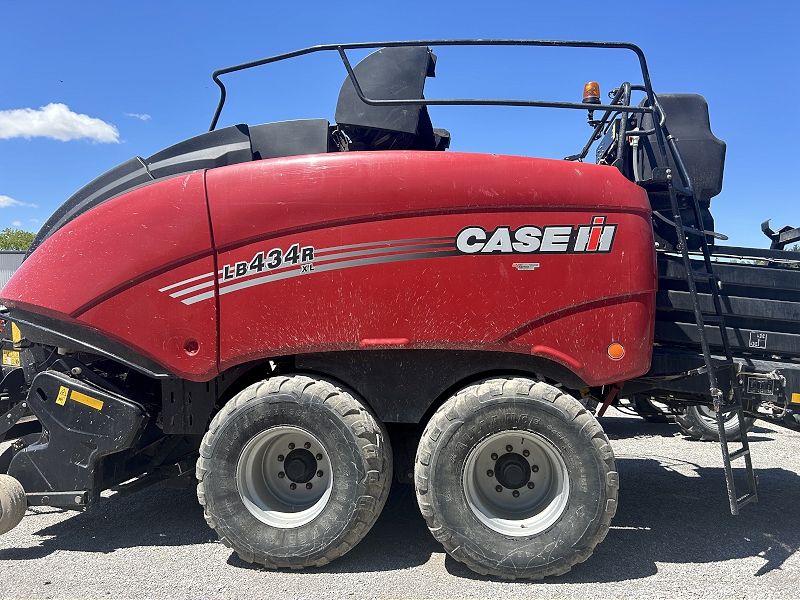 2017 CASE IH LB434 XL SQUARE BALER