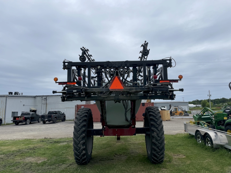 2010 CASE IH SP160 PULL TYPE SPRAYER