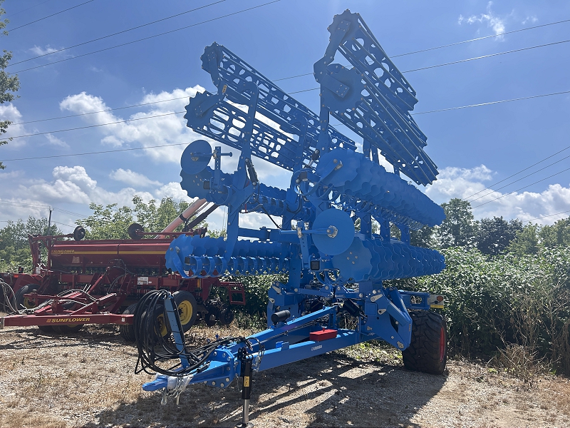2025 LEMKEN GIGANT10 10M SYSTEM TRAC FOR HELIODOR9 COMPACT DISC
