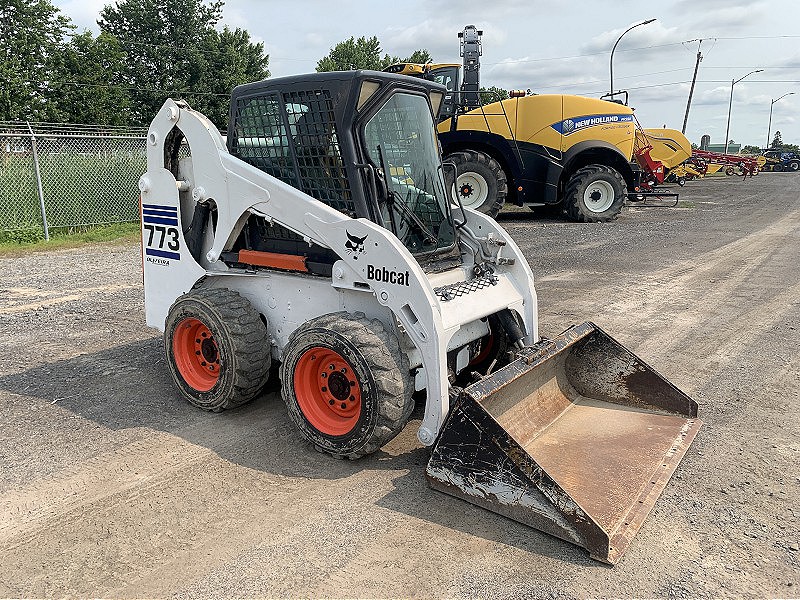 2000 BOBCAT 773 SKID STEER LOADER