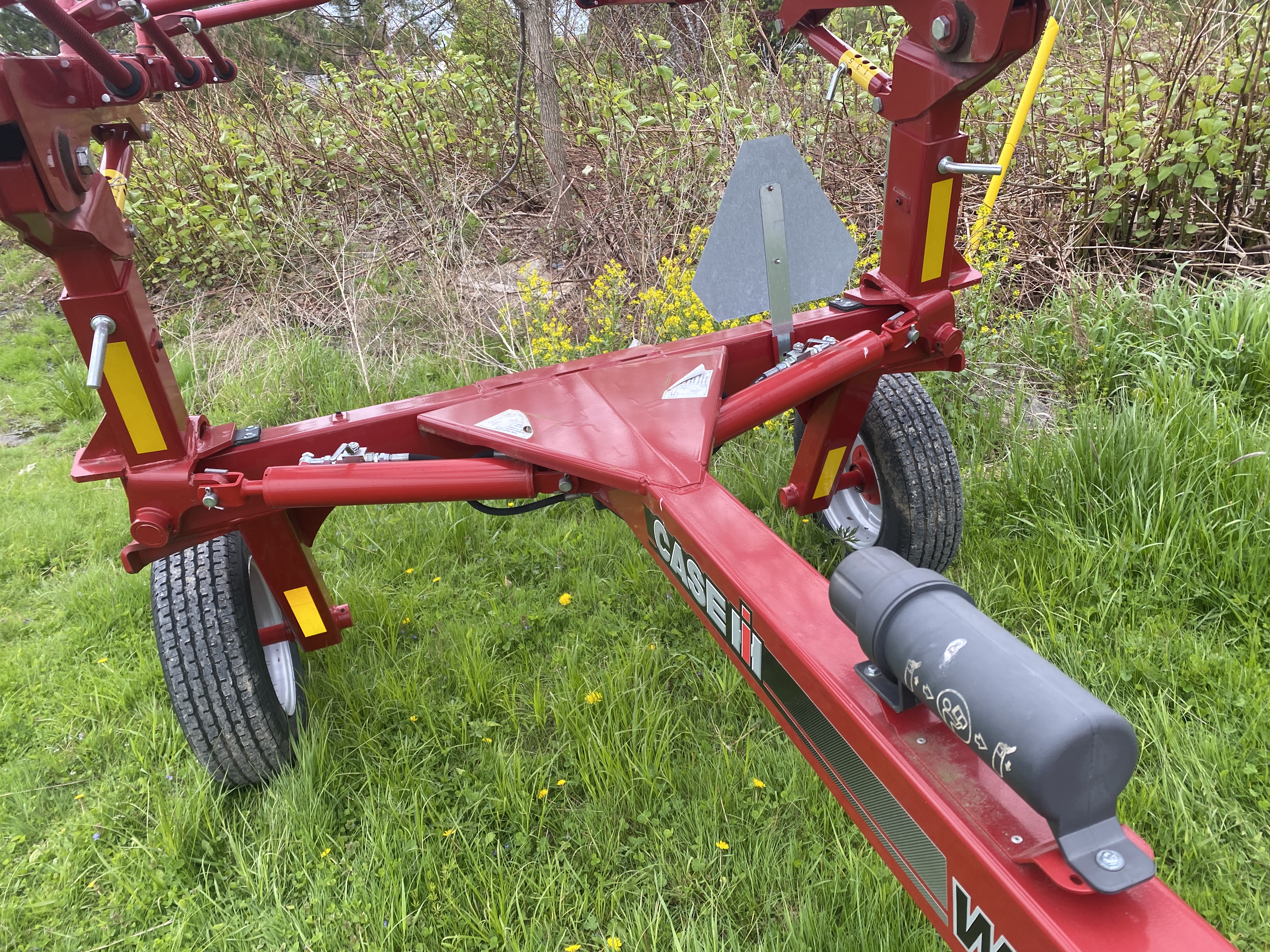 2022 CASE IH WR102 WHEEL RAKE