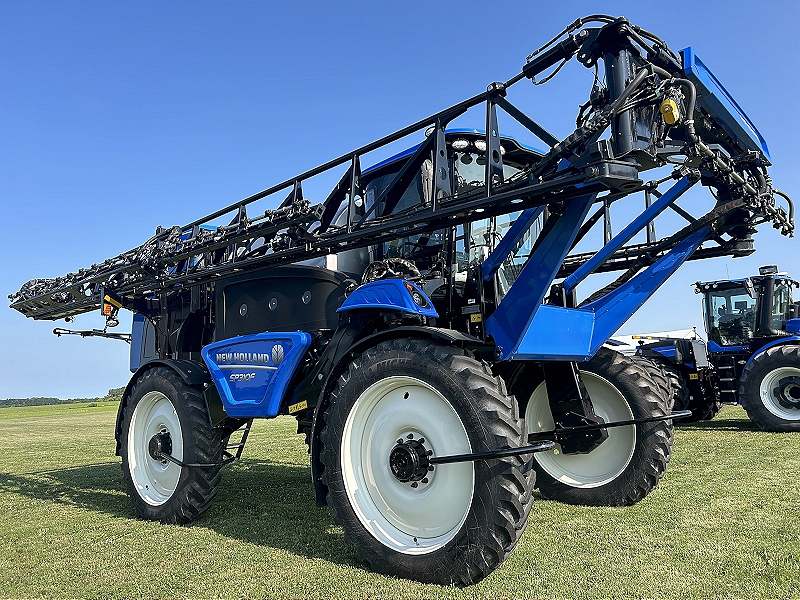 2024 NEW HOLLAND GUARDIAN SP.310F SELF-PROPELLED FRONT BOOM SPRAYER