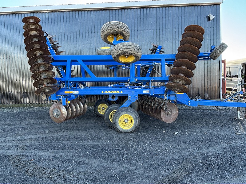 2013 LANDOLL 6230-23 TANDEM DISC