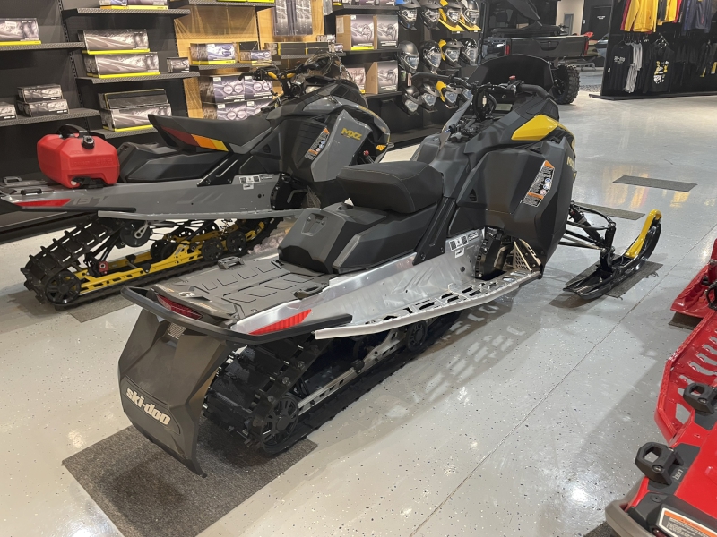 Snowmobiles  2026 SKI-DOO MXZ SPORT 600 EFI SNOWMOBILE Photo