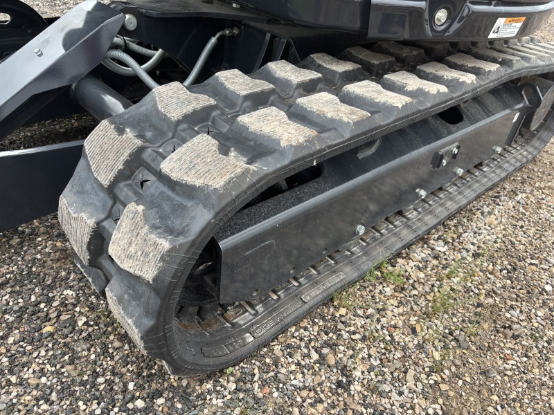 2025 YANAMR SV40 MINI EXCAVATOR WITH ANGLE BLADE AND 2 PTO