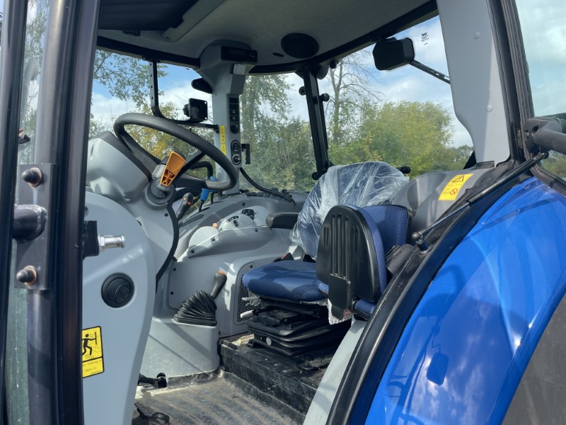2022 NEW HOLLAND T5.110 DC TRACTOR WITH LOADER