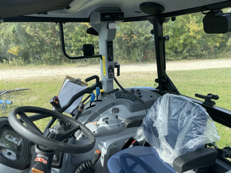 2022 NEW HOLLAND T5.110 DC TRACTOR WITH LOADER