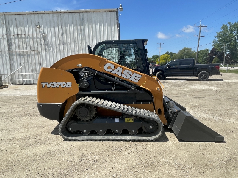2025 CASE TV370B COMPACT TRACK LOADER