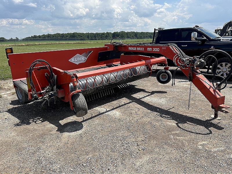 2013 KUHN MM 300 MERGE MAXX HAY MERGER