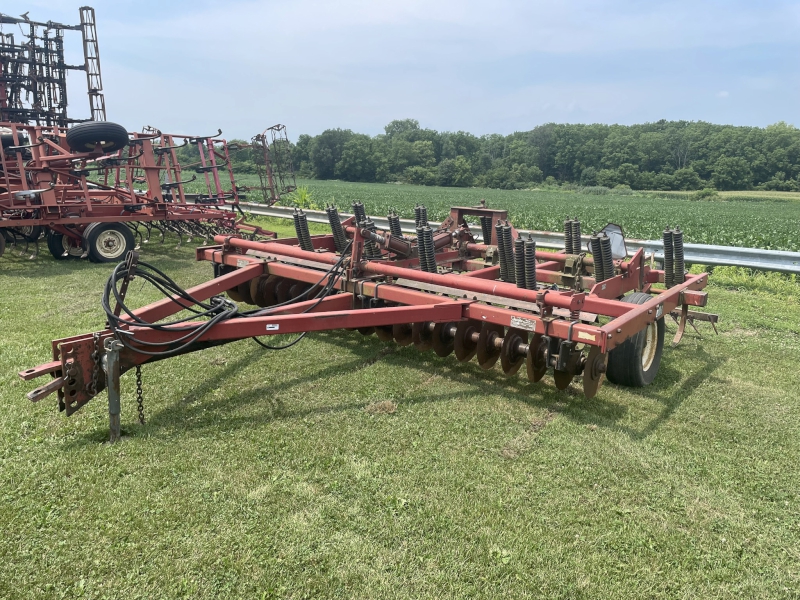 1995 CASE IH 6500 CONSER-TILL CHISEL PLOW