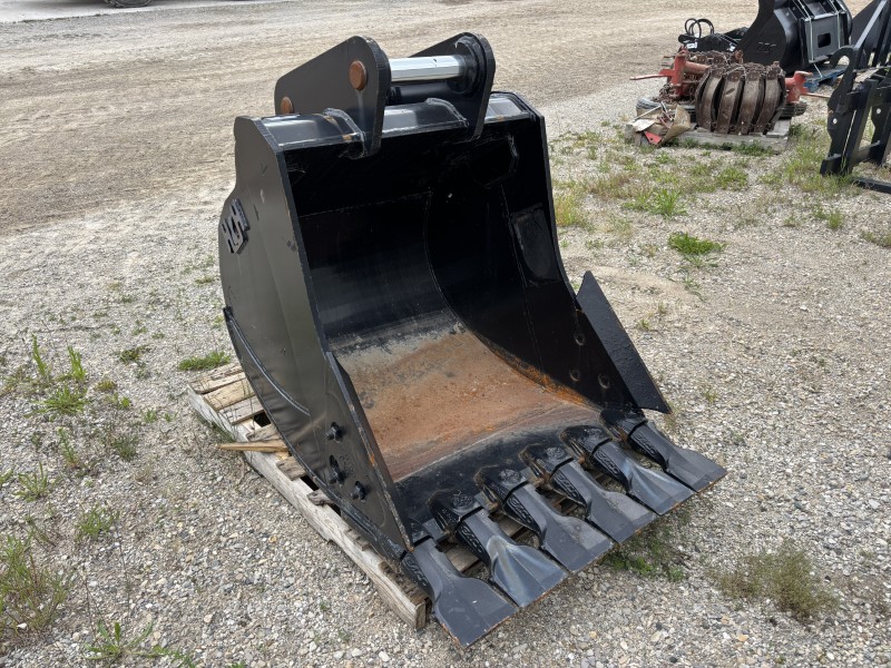 2022 H&H MANUFACTURING 36 INCH HD EXCAVATOR BUCKET