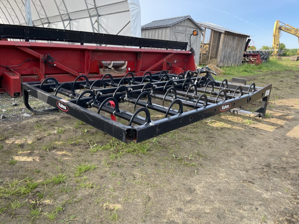 2021 KUHNS MFG (NOW NORDEN MFG) 615 SMALL SQUARE BALE GRABBER
