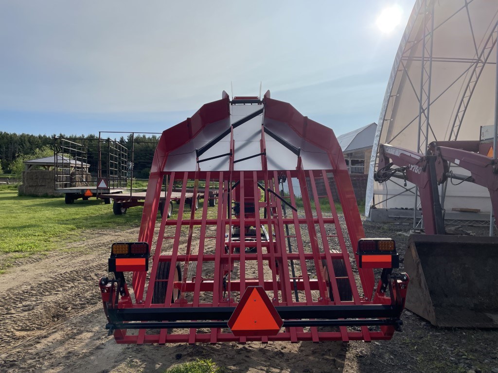 2021 KUHNS MFG (NOW NORDEN MFG) AE15 SMALL SQUARE BALE ACCUMULATOR