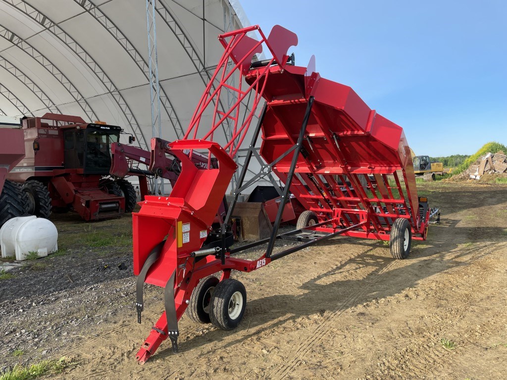 2021 KUHNS MFG (NOW NORDEN MFG) AE15 SMALL SQUARE BALE ACCUMULATOR