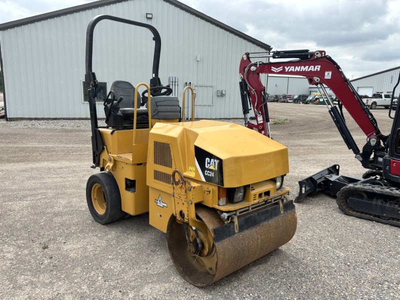 2012 CATERPILLAR CC24 TANDEM DRUM ROLLER