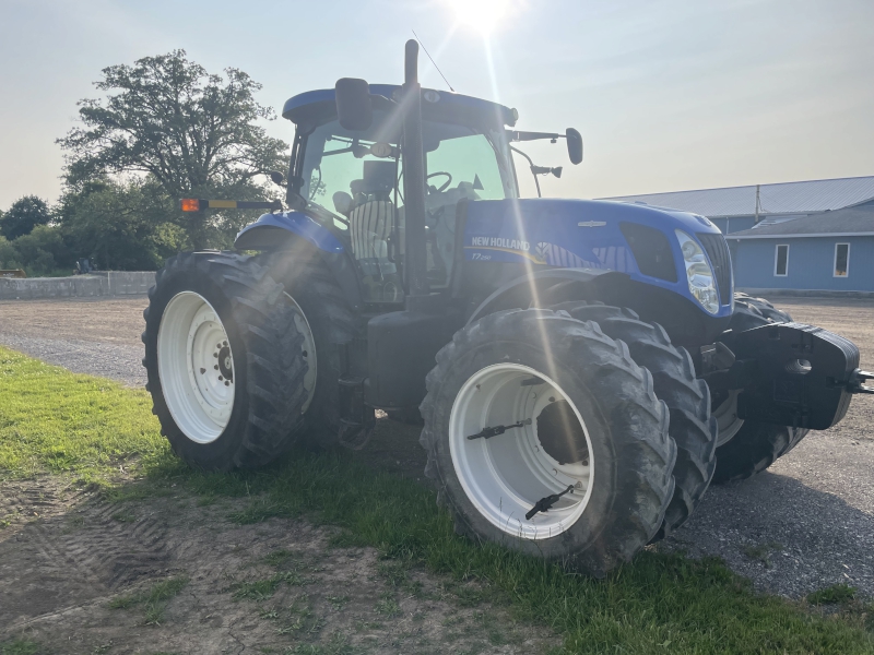 2012 NEW HOLLAND T7.250 TRACTOR