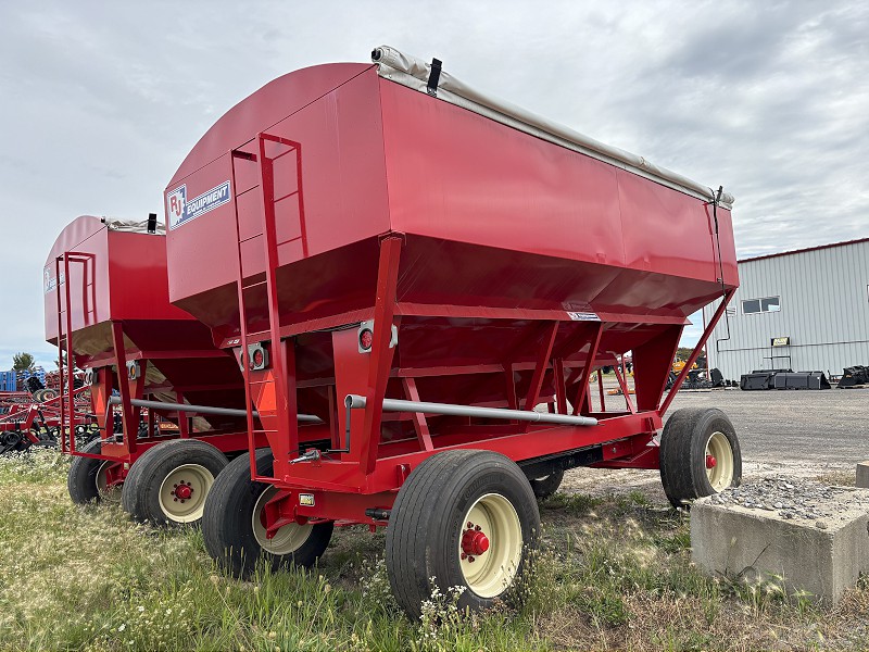 2025 RJ EQUIPMENT 600 GRAVITY BOX
