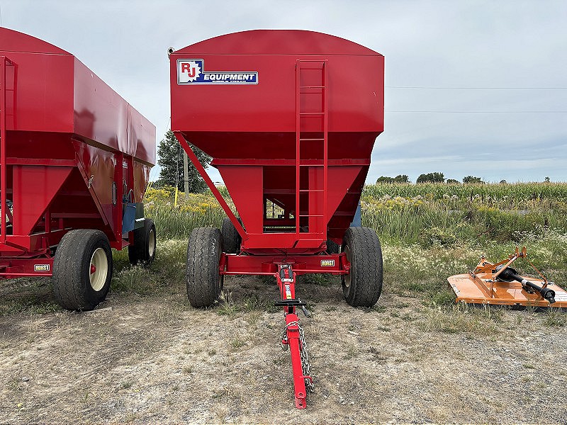 2025 RJ EQUIPMENT 600 GRAVITY BOX