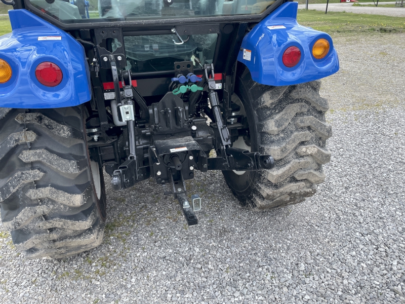 2026 NEW HOLLAND BOOMER 40 TRACTOR WITH LOADER