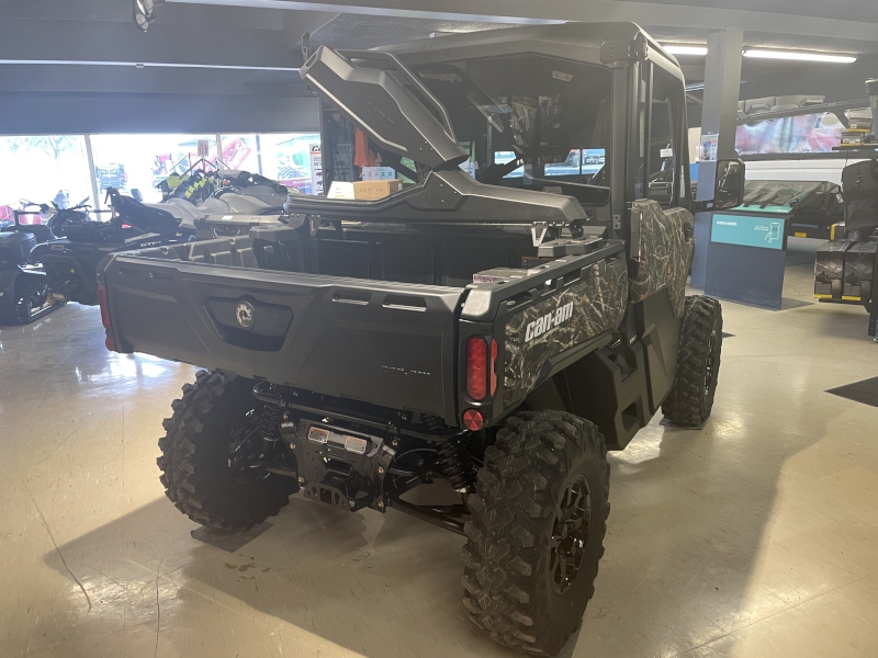 ATV & Utility Vehicles  2025 CAN-AM DEFENDER LIMITED HD10 SIDE BY SIDE Photo