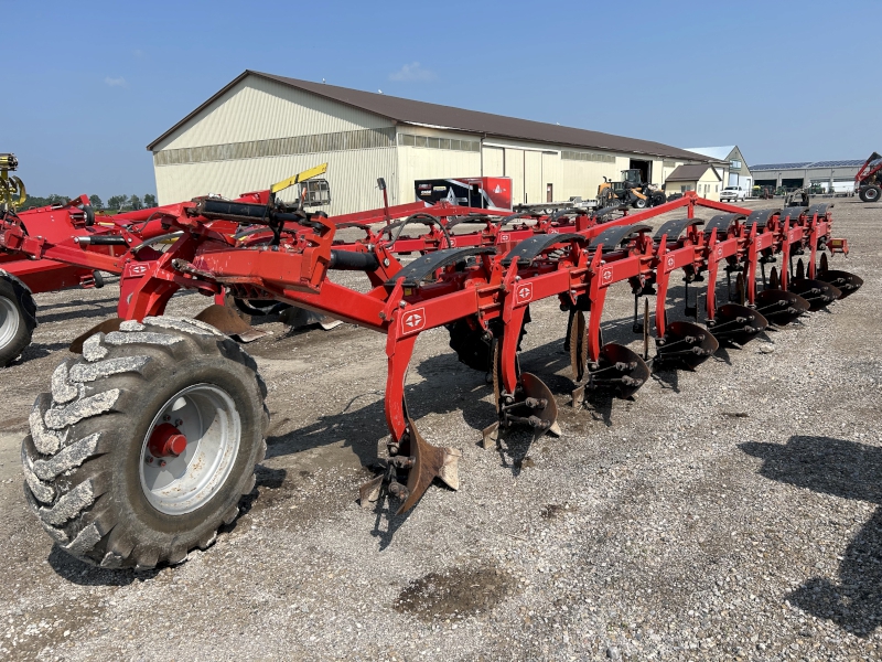 2017 GREGOIRE-BESSON PSPWK11.8.83.100 PLOW