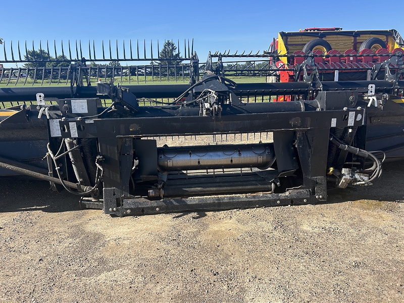 2006 NEW HOLLAND 84C-36 FLEX DRAPER HEAD