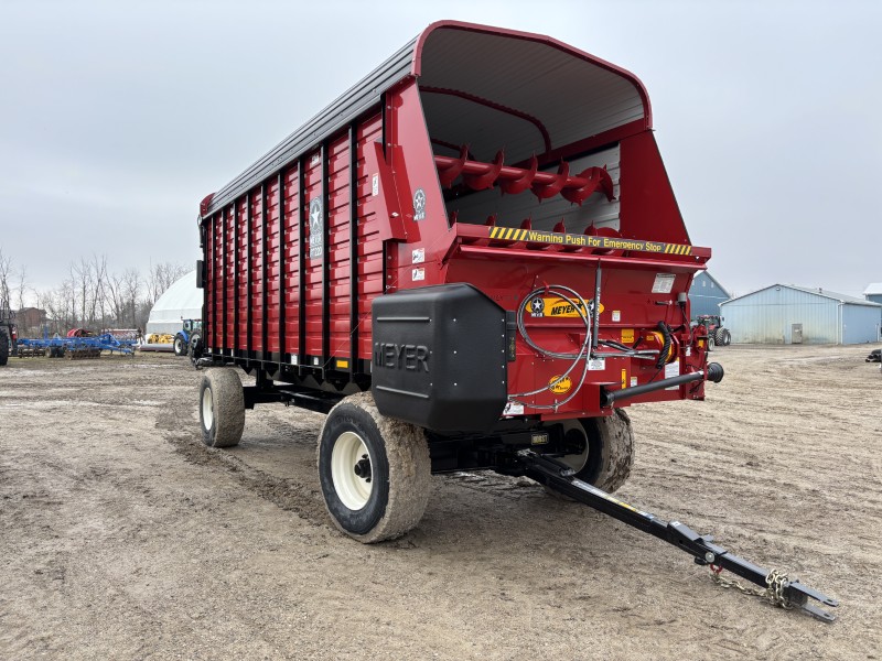 2025 MEYER MANUFACTURING RT220-C FRONT & REAR UNLOAD FORAGE BOX