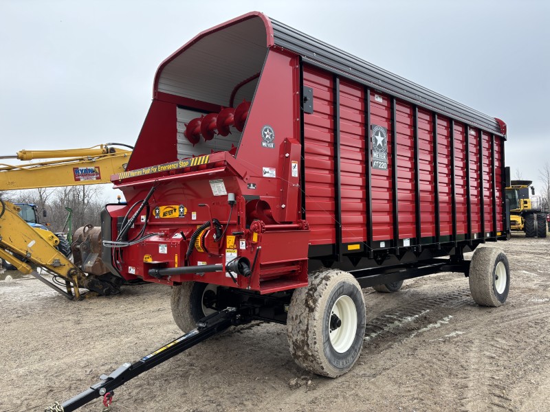 2025 MEYER MANUFACTURING RT220-C FRONT & REAR UNLOAD FORAGE BOX
