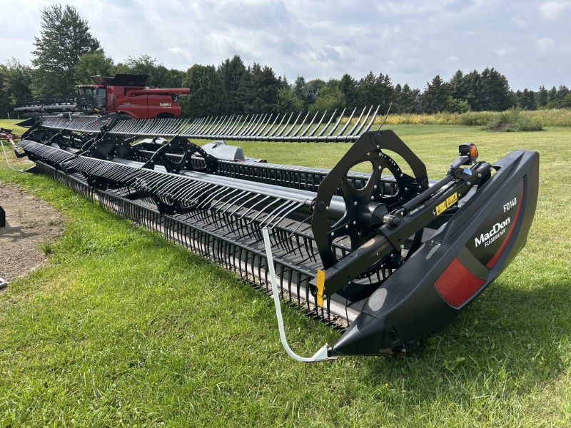 2021 MACDON FD140 DRAPER HEAD