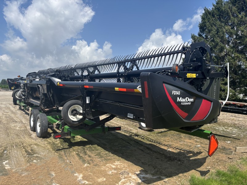2020 MACDON FD145 DRAPER HEAD PACKAGE WITH HEADER CART