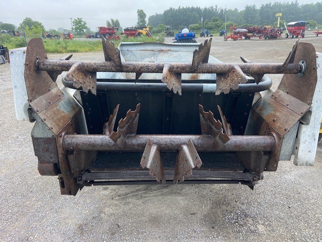 1995 AGCO NEW IDEA 3622 MANURE SPREADER