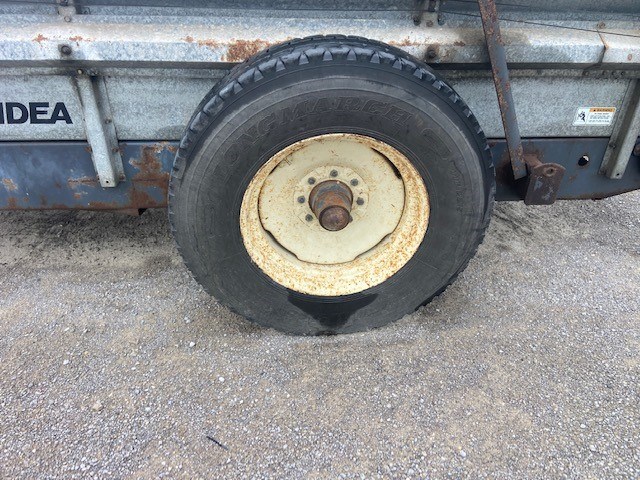 1995 AGCO NEW IDEA 3622 MANURE SPREADER
