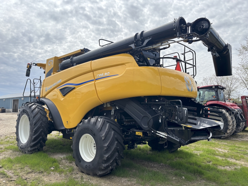 2026 NEW HOLLAND CR8.90 COMBINE