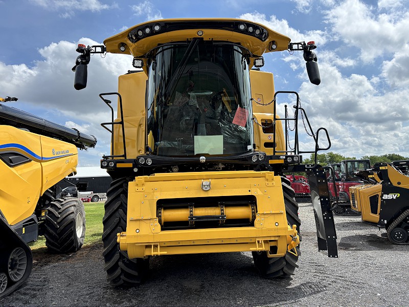 2026 NEW HOLLAND CR8.90 COMBINE