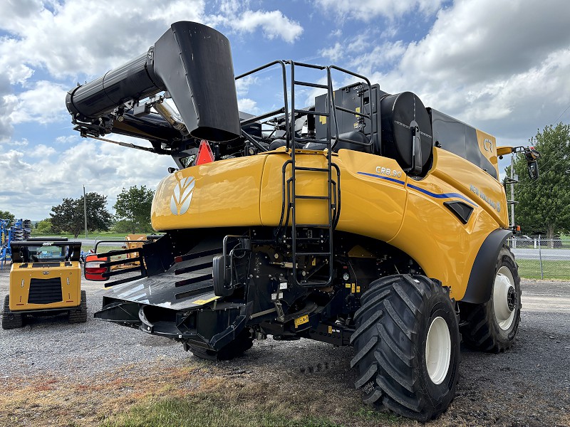 2026 NEW HOLLAND CR8.90 COMBINE