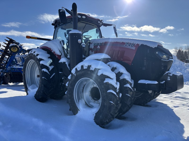 2026 CASE IH MAGNUM 240 TRACTOR