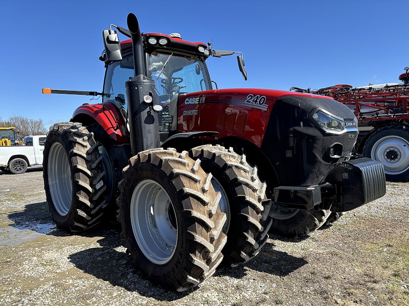 2026 CASE IH MAGNUM 240 TRACTOR