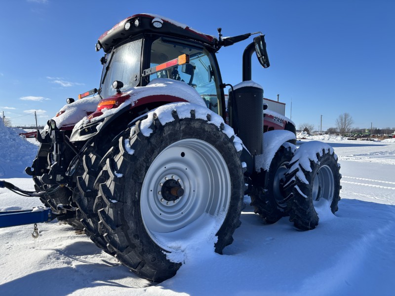 2026 CASE IH MAGNUM 240 TRACTOR