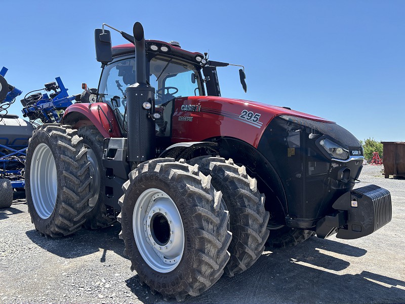 2026 CASE IH MAGNUM 295 PS TRACTOR