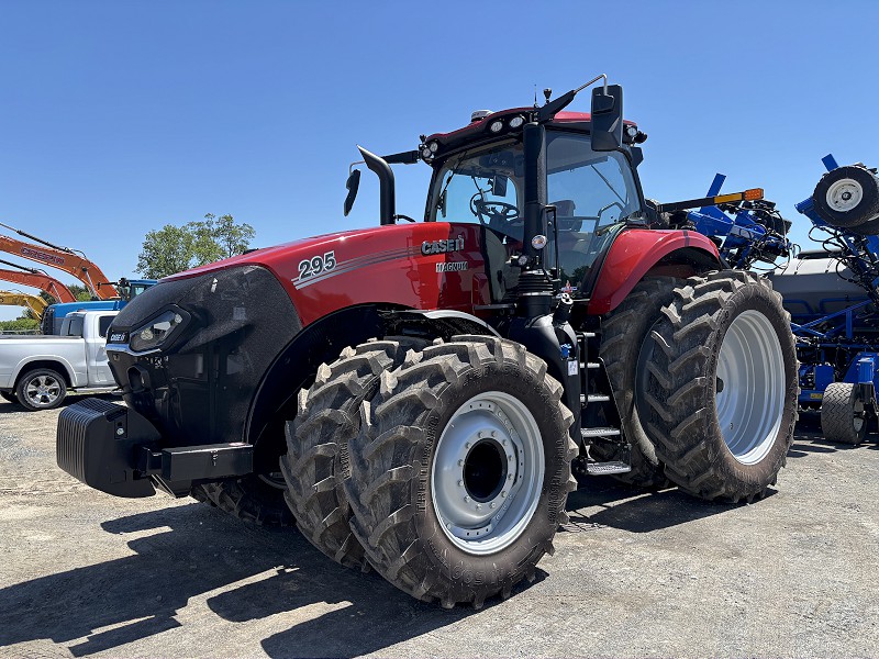 2026 CASE IH MAGNUM 295 PS TRACTOR