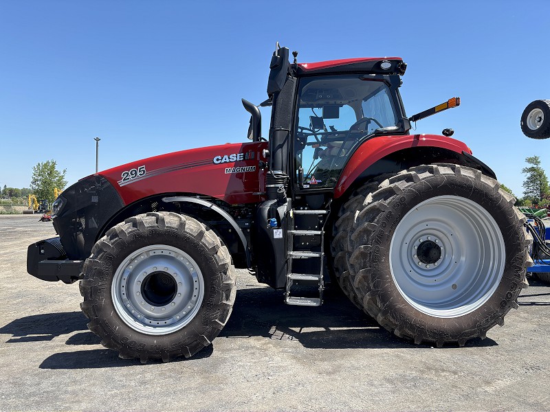 2026 CASE IH MAGNUM 295 PS TRACTOR