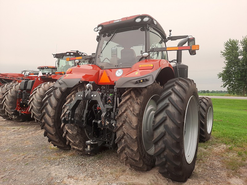 2026 CASE IH MAGNUM 325 CVT TRACTOR